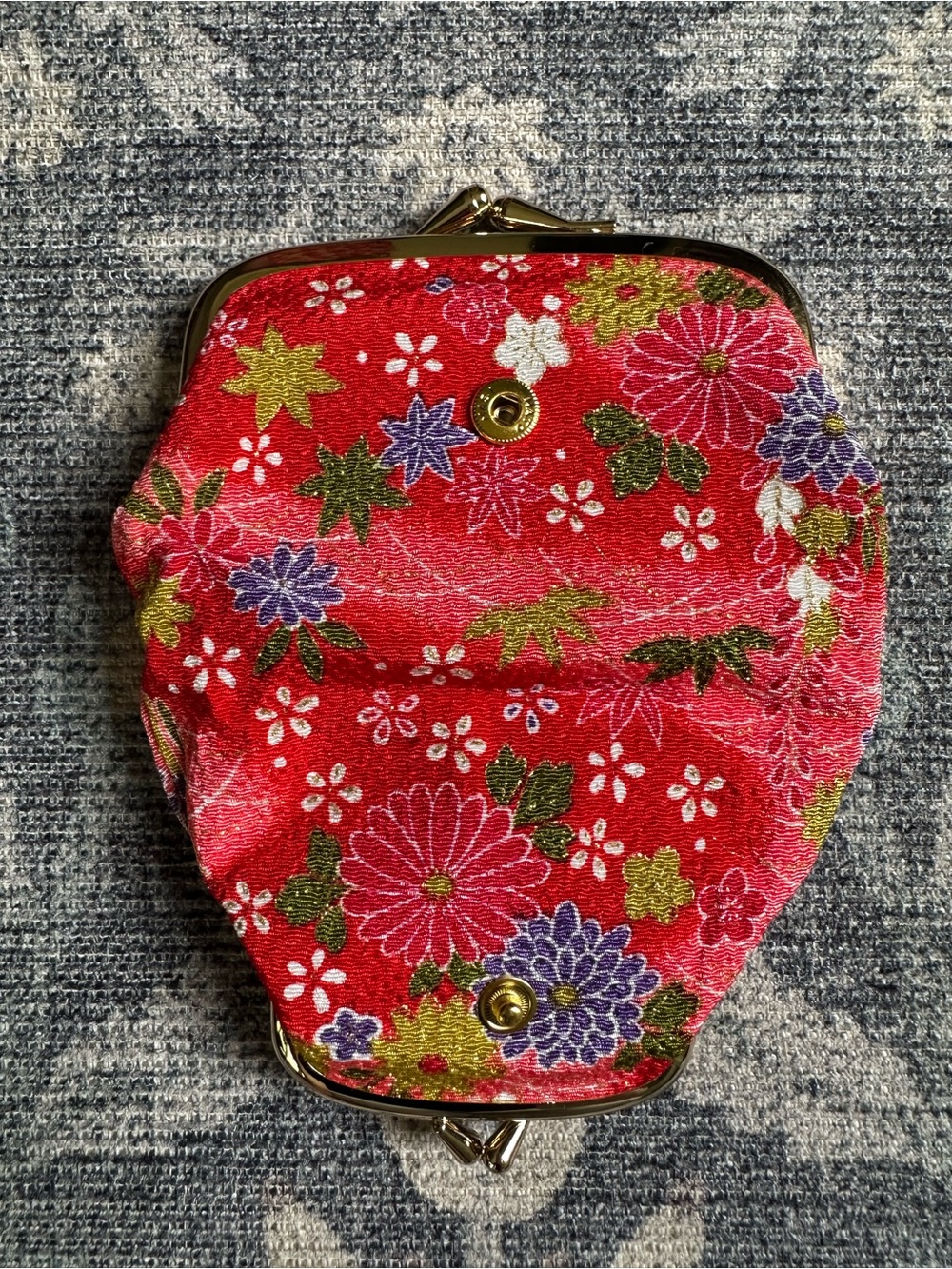 Vintage Red Floral Brocade Kiss Lock Coin Purse Japanese Gamaguchi Style - Picture 2 of 6